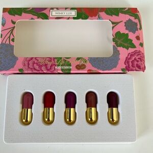 Winky Lux Lip Pill Kit